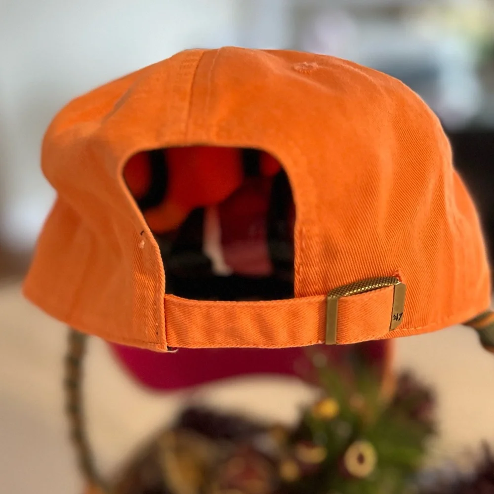 47 Sox women’s orange and pink baseball hat